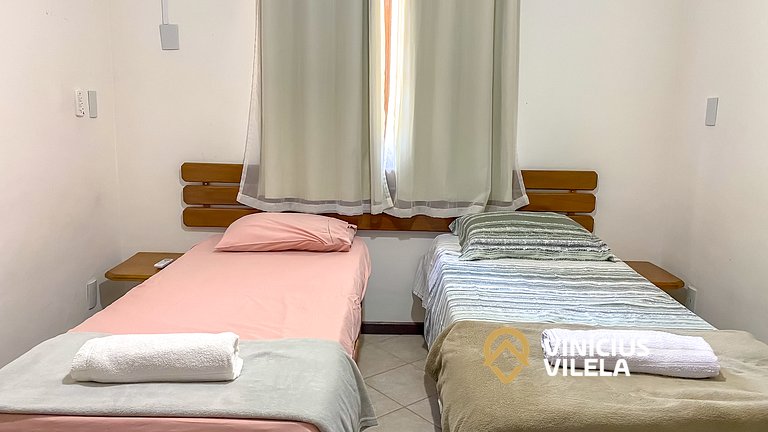 Apê Térreo com 3 quartos (ambos com ar condicionado), intern