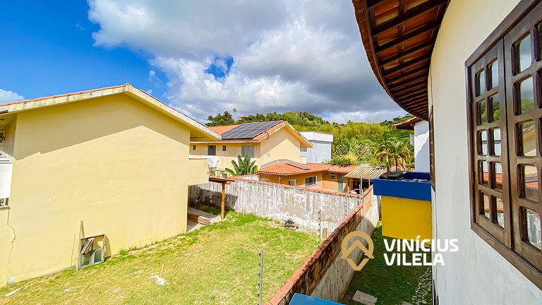 Apê Térreo com 3 quartos (ambos com ar condicionado), intern