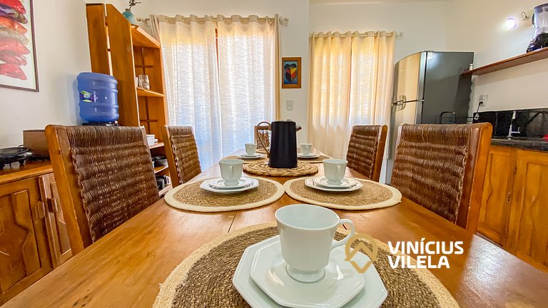 Apê Pavimento superior com 3 quartos (ambos com ar condicion