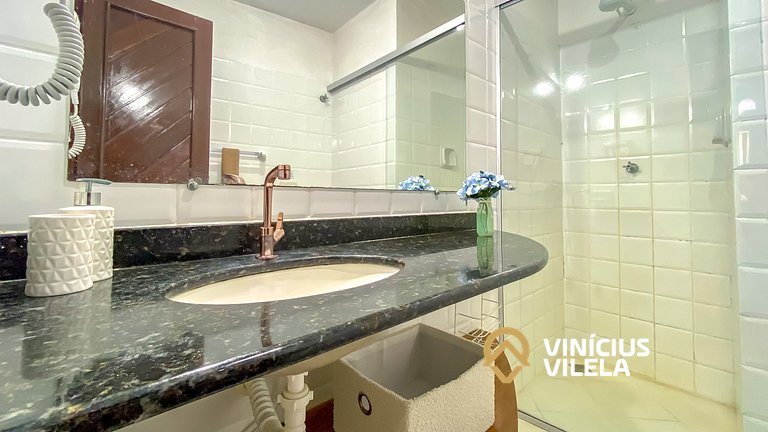 Apê Térreo com 3 quartos (ambos com ar condicionado), intern