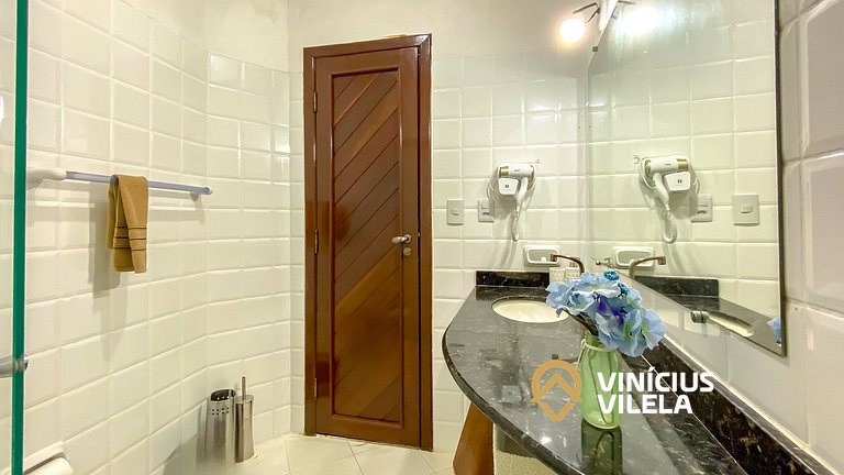 Apê Pavimento superior com 3 quartos (ambos com ar condicion