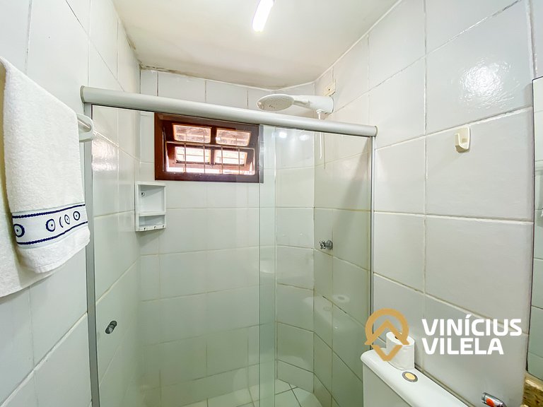 Casa com 3 suítes (todas com ar condicionado), internet 300M