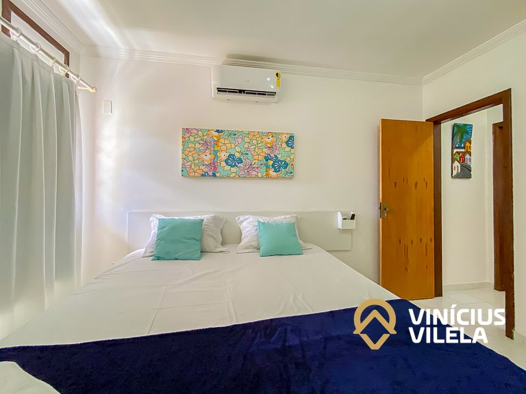 Casa com 3 suítes (todas com ar condicionado), internet 300M