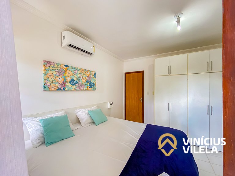 Casa com 3 suítes (todas com ar condicionado), internet 300M