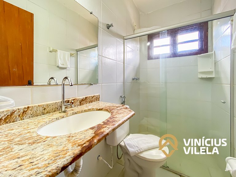 Casa com 3 suítes (todas com ar condicionado), internet 300M