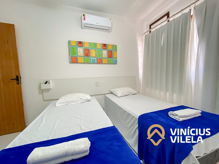 Casa com 3 suítes (todas com ar condicionado), internet 300M