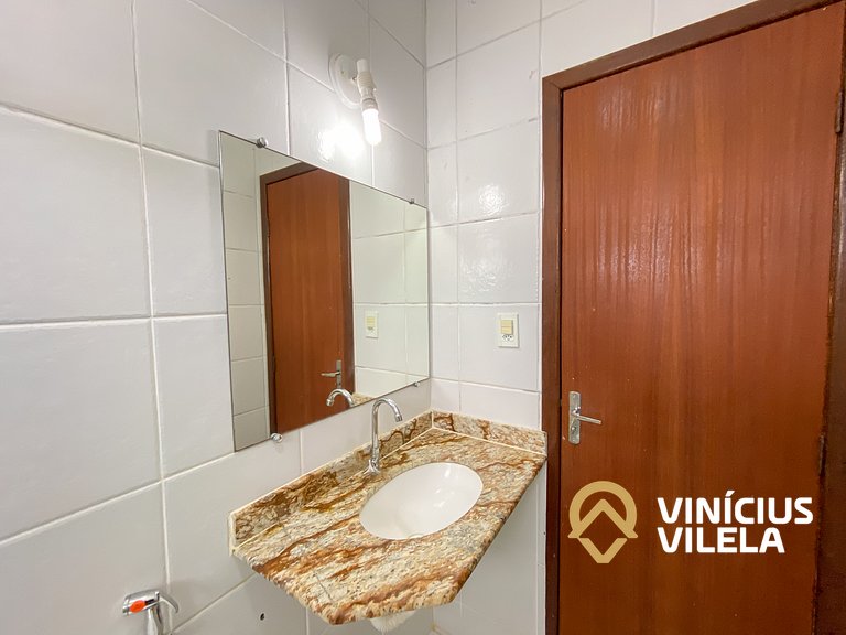 Casa com 3 suítes (todas com ar condicionado), internet 300M