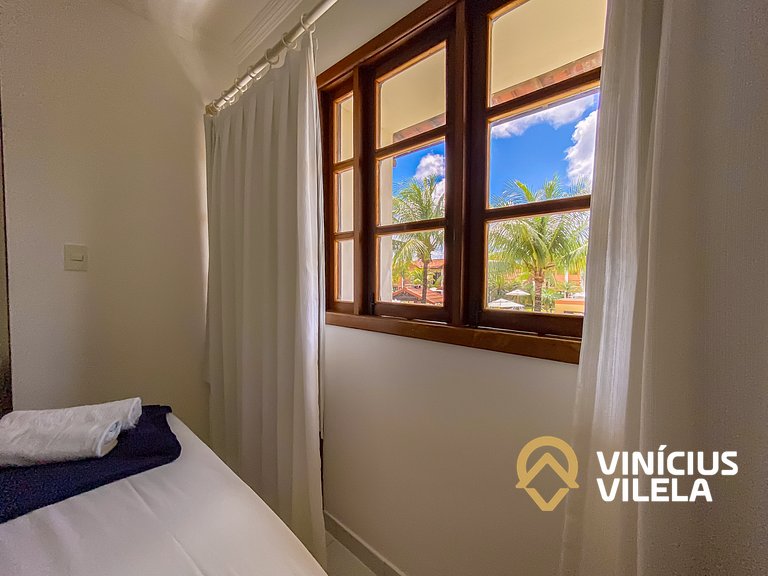 Casa com 3 suítes (todas com ar condicionado), internet 300M