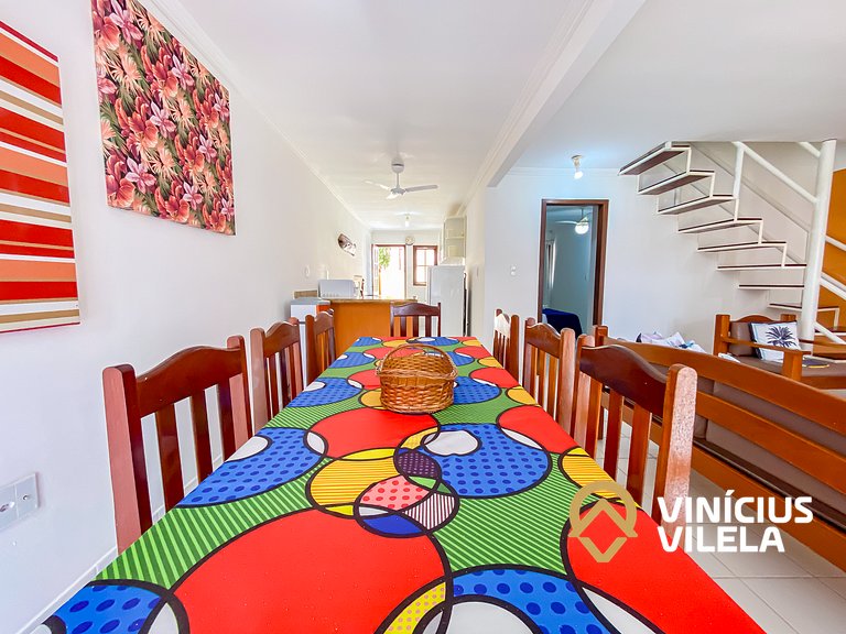 Casa com 3 suítes (todas com ar condicionado), internet 300M