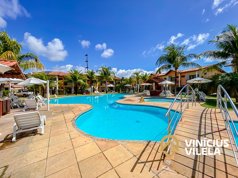 Casa com 3 suítes (todas com ar condicionado), internet 300M