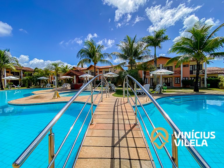 Duplex 2 suítes (com ar), cond. com piscina, sauna