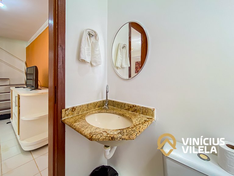 Casa com 3 suítes (todas com ar condicionado), internet 300M