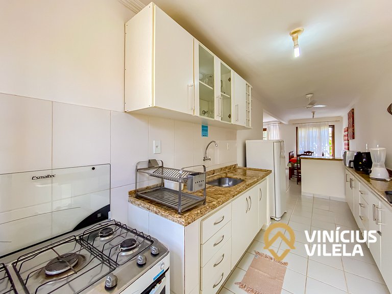 Casa com 3 suítes (todas com ar condicionado), internet 300M