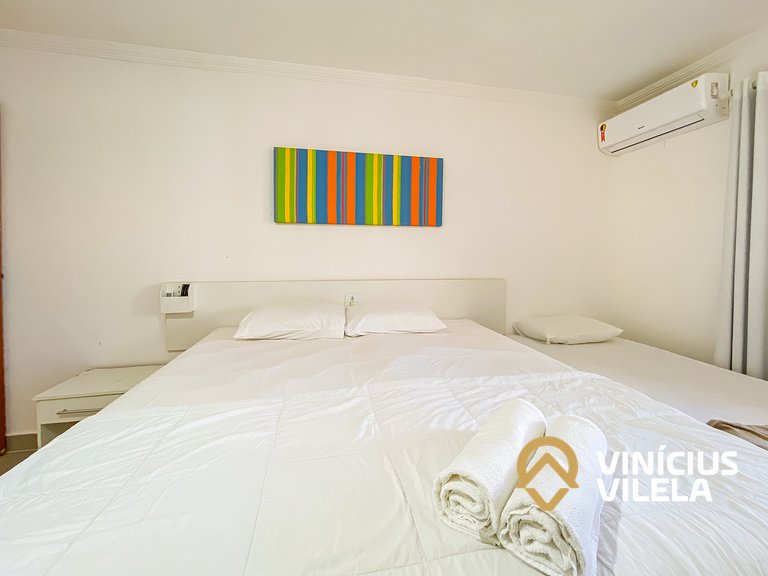 Casa diferenciada e reformada, com 3 suítes (todas com ar co