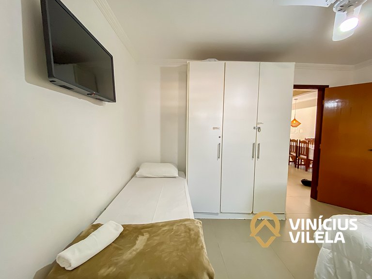 Casa diferenciada e reformada, com 3 suítes (todas com ar co