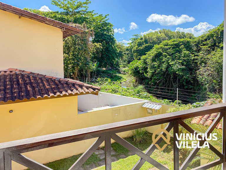 Casa diferenciada e reformada, com 3 suítes (todas com ar co