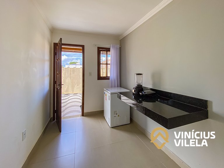 Casa diferenciada e reformada, com 3 suítes (todas com ar co