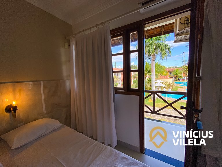 Casa toda reformada com 3 suítes (todas com ar condicionado)