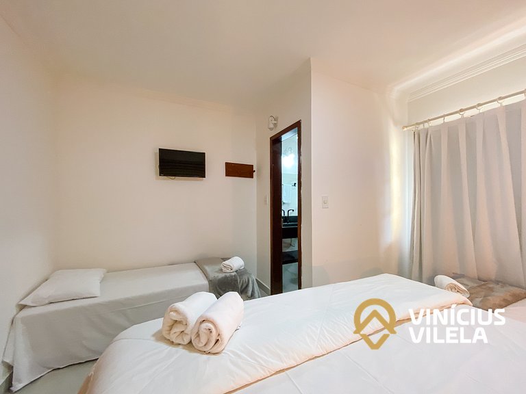 Casa toda reformada com 3 suítes (todas com ar condicionado)