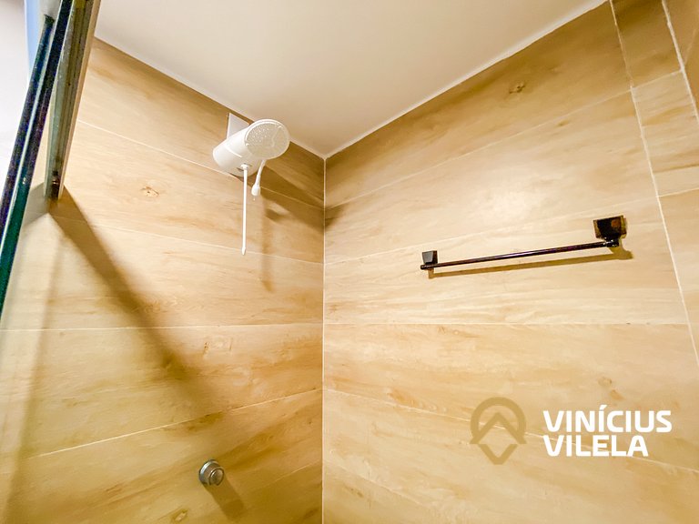 Casa toda reformada com 3 suítes (todas com ar condicionado)