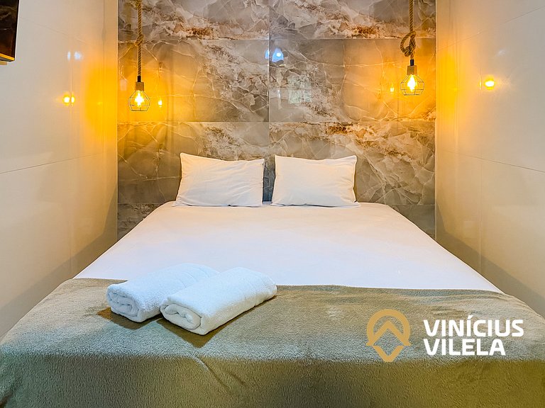 Casa toda reformada com 3 suítes (todas com ar condicionado)