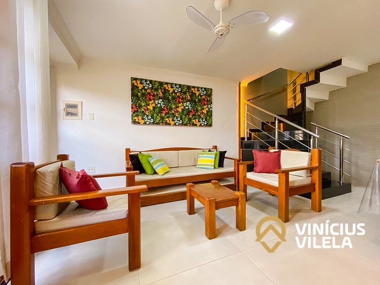 Casa toda reformada com 3 suítes (todas com ar condicionado)