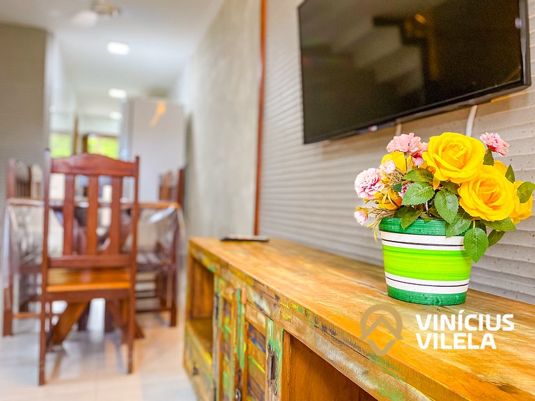 Casa toda reformada com 3 suítes (todas com ar condicionado)