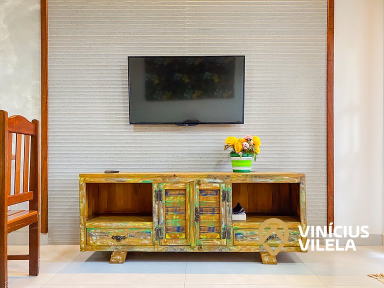 Casa toda reformada com 3 suítes (todas com ar condicionado)