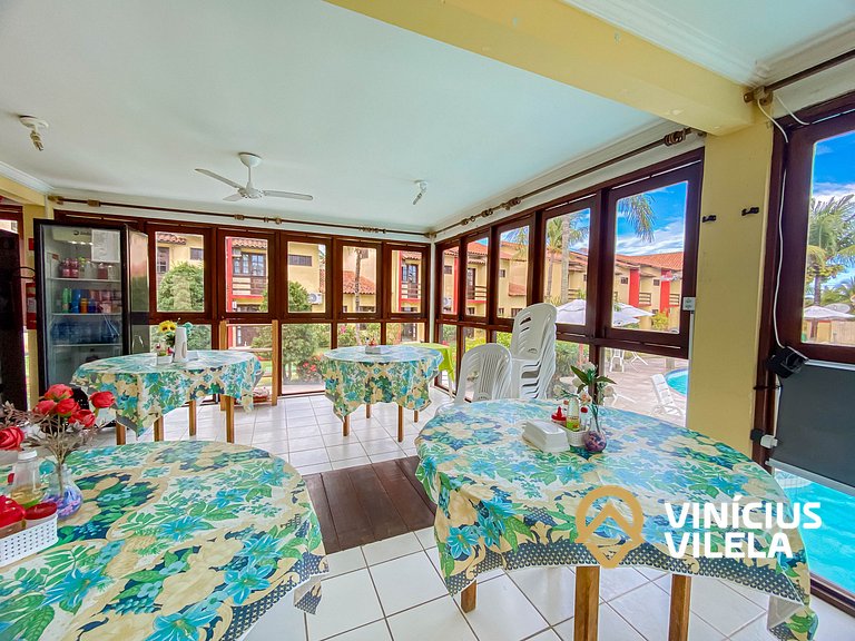 Casa com 3 Suites (todas com ar condicionado), internet priv