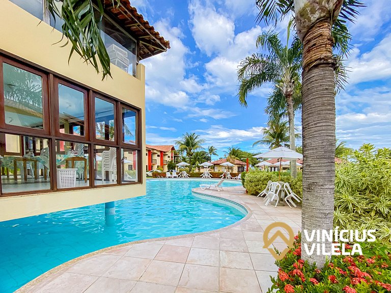 Casa com 3 Suites (todas com ar condicionado), internet priv