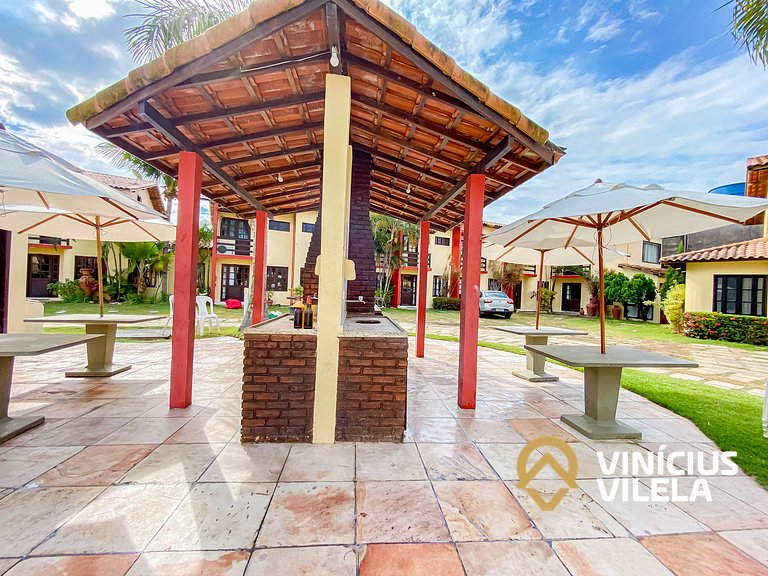 Casa com 3 Suites (todas com ar condicionado), internet priv