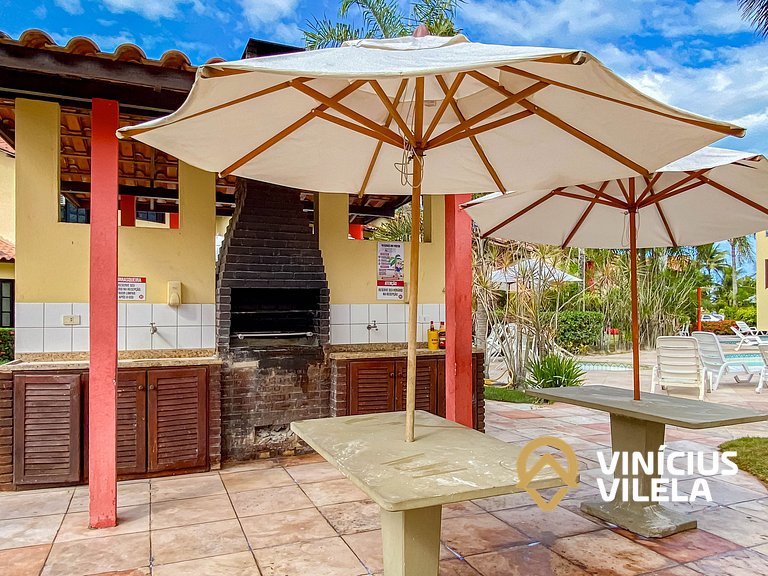 Casa com 3 Suites (todas com ar condicionado), internet priv