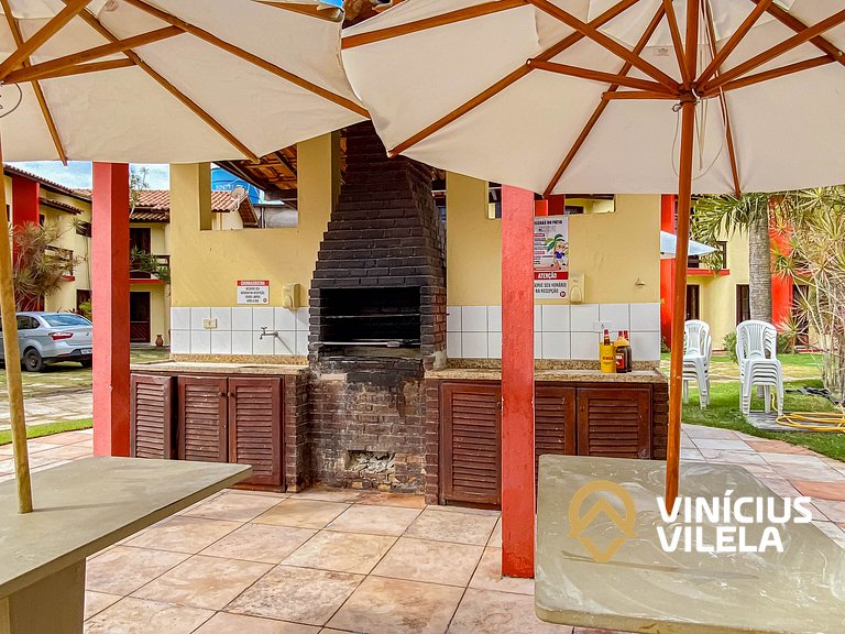 Casa com 3 Suites (todas com ar condicionado), internet priv