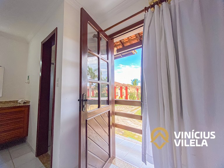 Casa com 3 Suites (todas com ar condicionado), internet priv