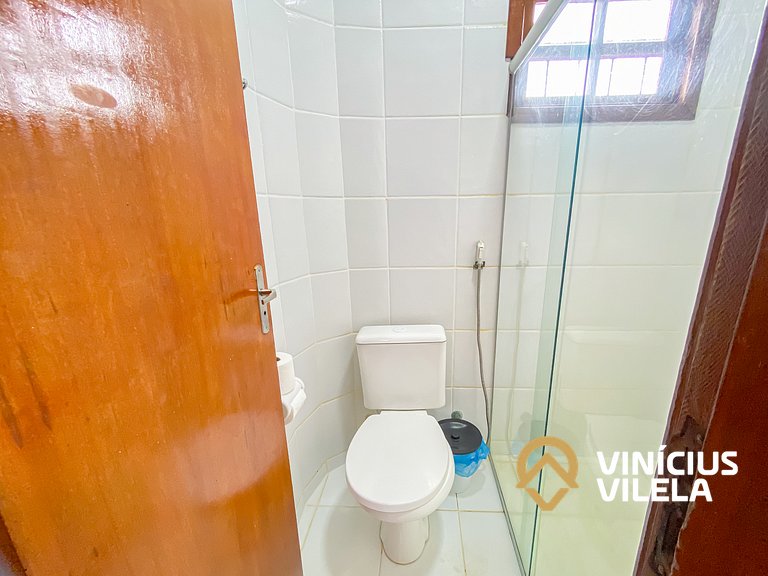 Casa com 3 Suites (todas com ar condicionado), internet priv