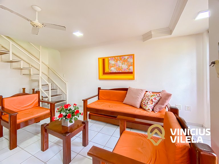 Casa com 3 Suites (todas com ar condicionado), internet priv