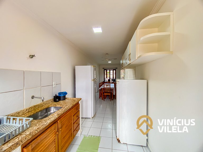 Casa com 3 Suites (todas com ar condicionado), internet priv