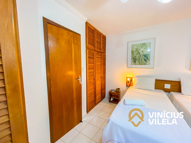 Casa 2 suítes condomínio frente praia C.Vermelha