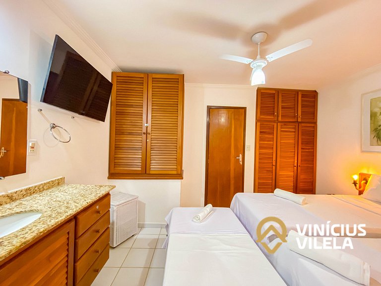 Casa 2 suítes condomínio frente praia C.Vermelha