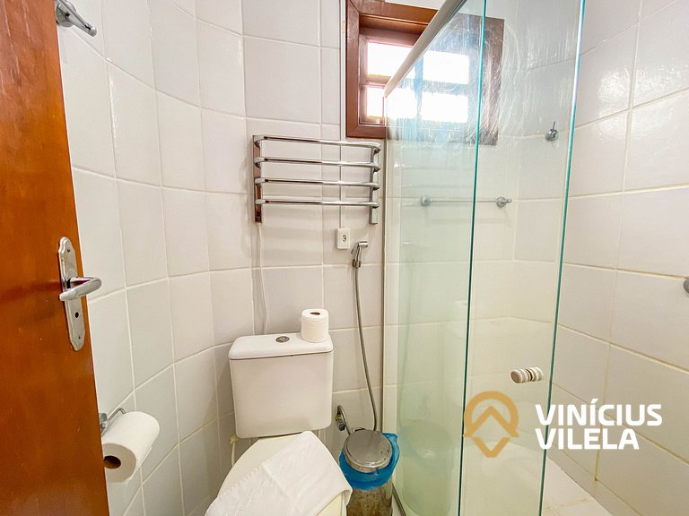 Casa 2 suítes condomínio frente praia C.Vermelha