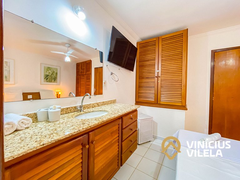 Casa 2 suítes condomínio frente praia C.Vermelha