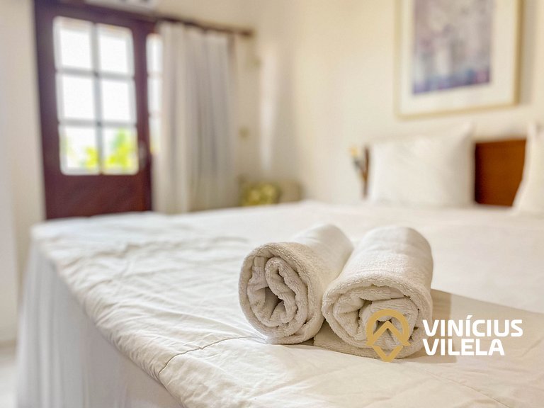 Casa 2 suítes condomínio frente praia C.Vermelha