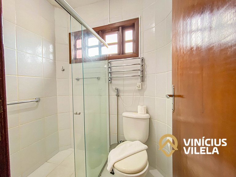 Casa 2 suítes condomínio frente praia C.Vermelha