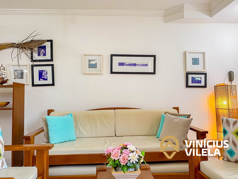 Casa 2 suítes condomínio frente praia C.Vermelha