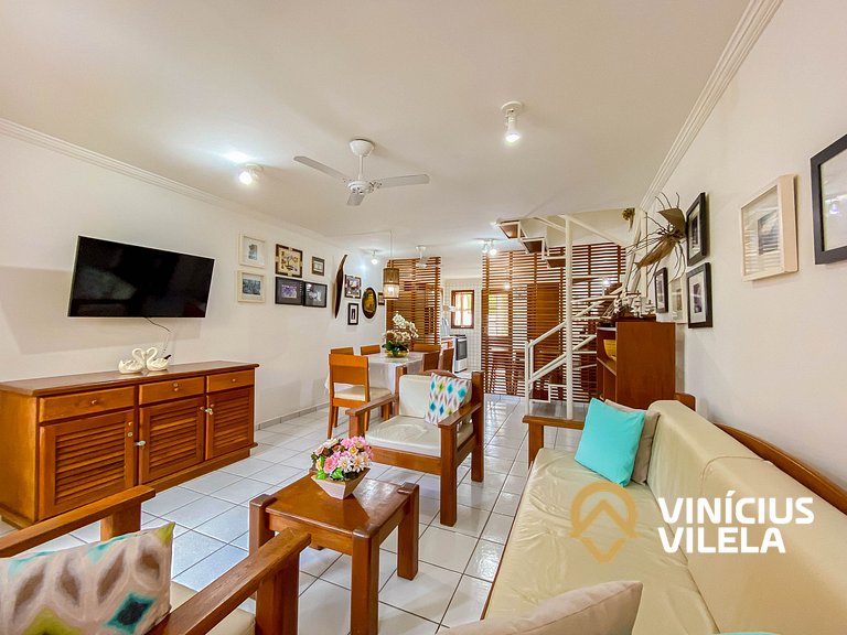 Casa 2 suítes condomínio frente praia C.Vermelha