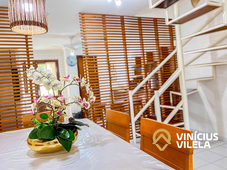 Casa 2 suítes condomínio frente praia C.Vermelha