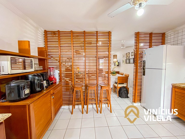 Casa 2 suítes condomínio frente praia C.Vermelha