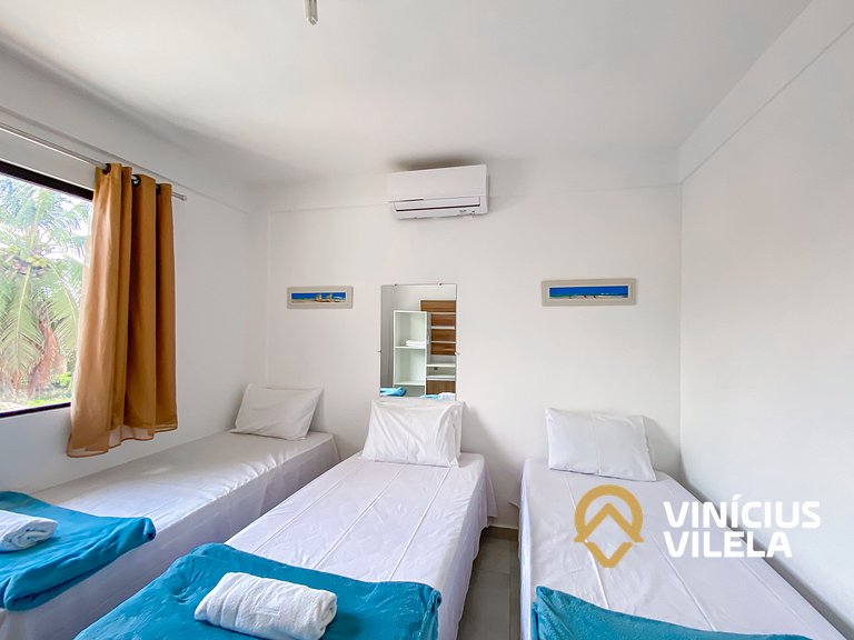 Apê pavimento superior com 2 quartos (ambos com ar), interne