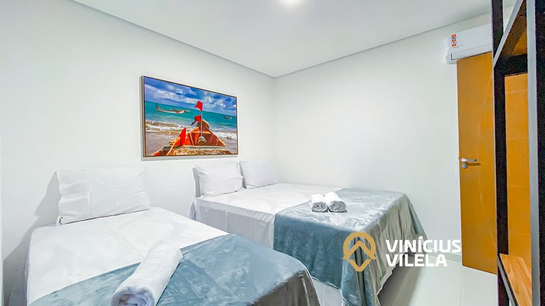 Com 3 suítes, churrasqueira privativa.