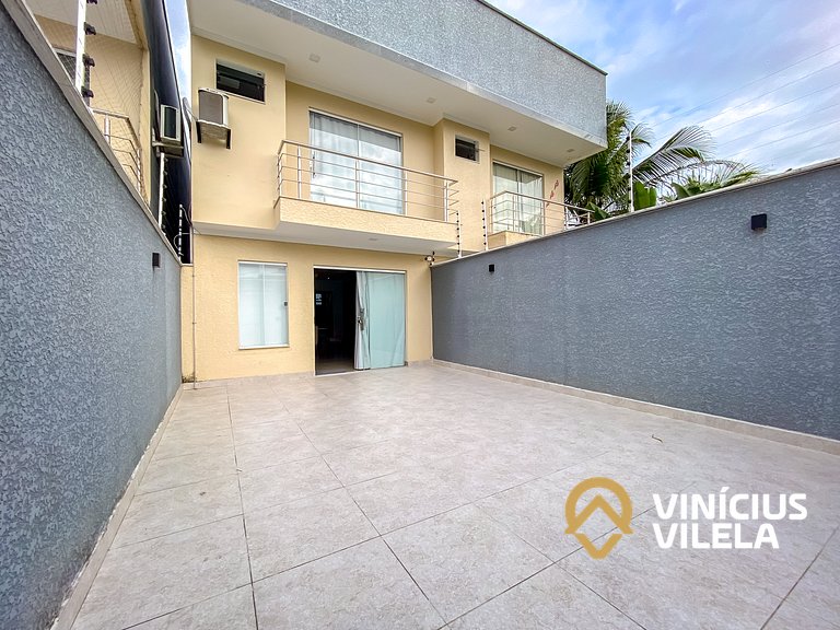 Casa Individual com 2 suítes, cozinha completa, Internet pri